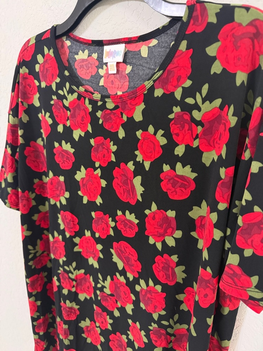 LuLaRoe Irma Floral Short Sleeve Tunic Top